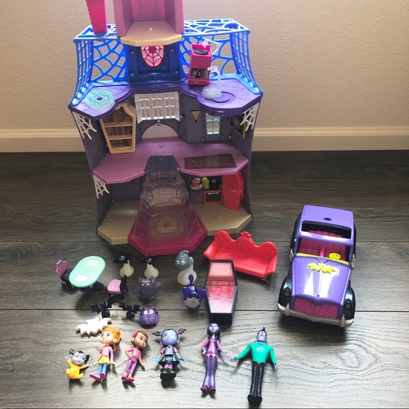 vampirina toy house
